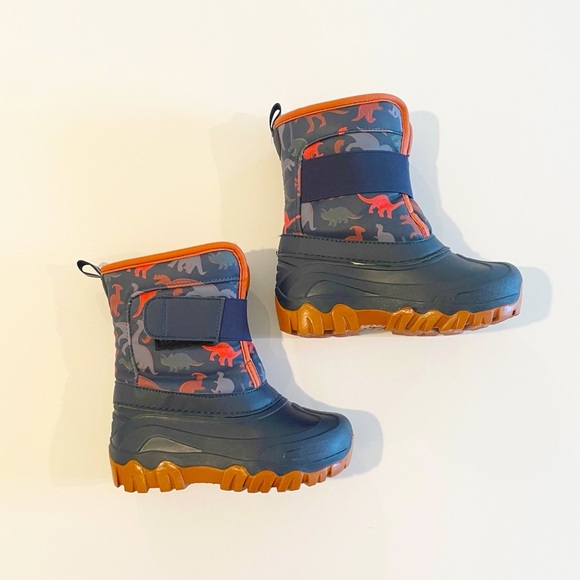 Member’s Mark boys snow boots - Picture 1 of 8